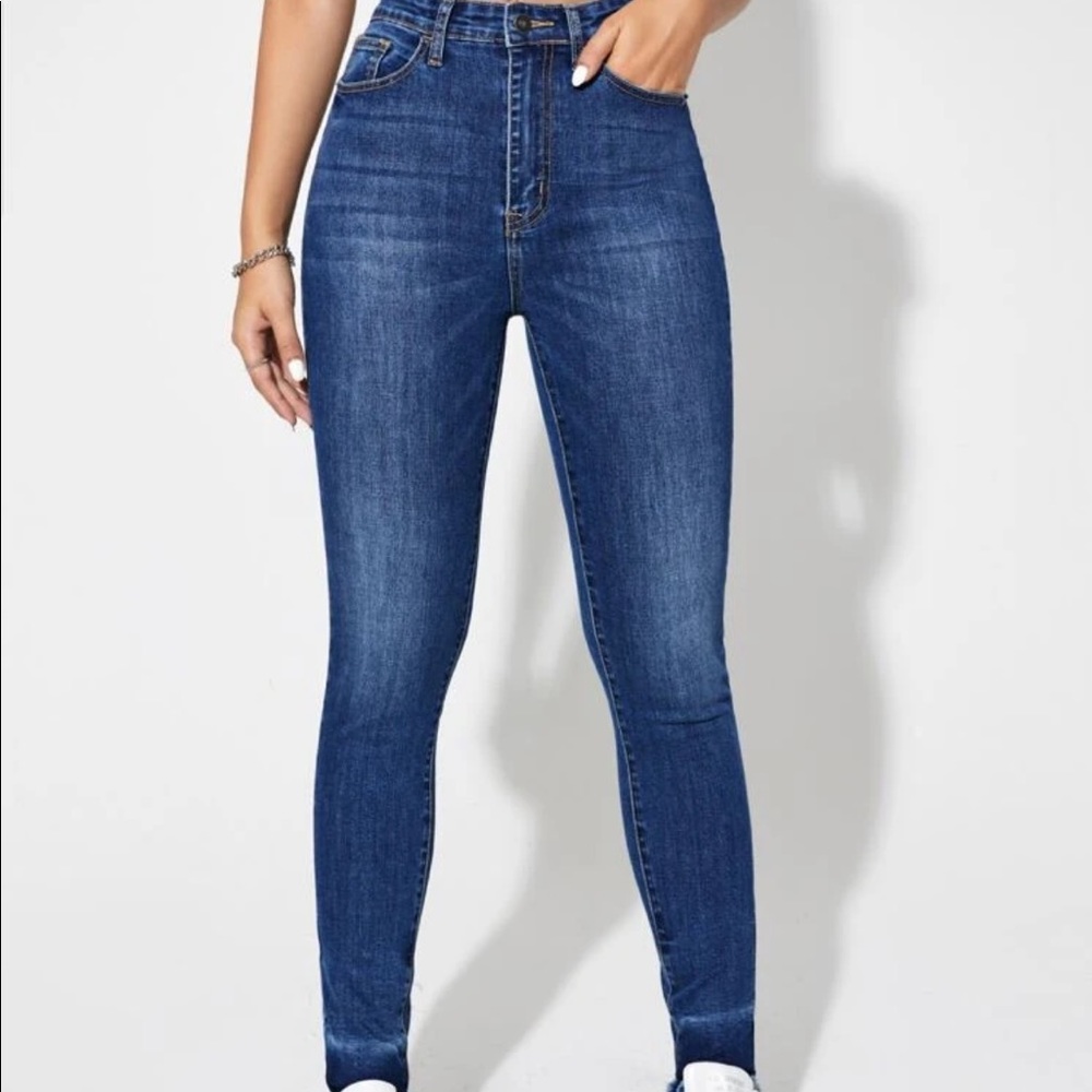 SHEIN Raw Trim Slant Pockets Skinny Denim Jeans (XL/12)